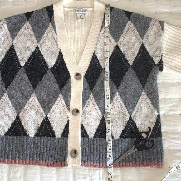 Rachel Zoe Argyle Cardigan Sweater Women's S | Cream & Gray | V-Neck | EUC - Picture 7 of 11